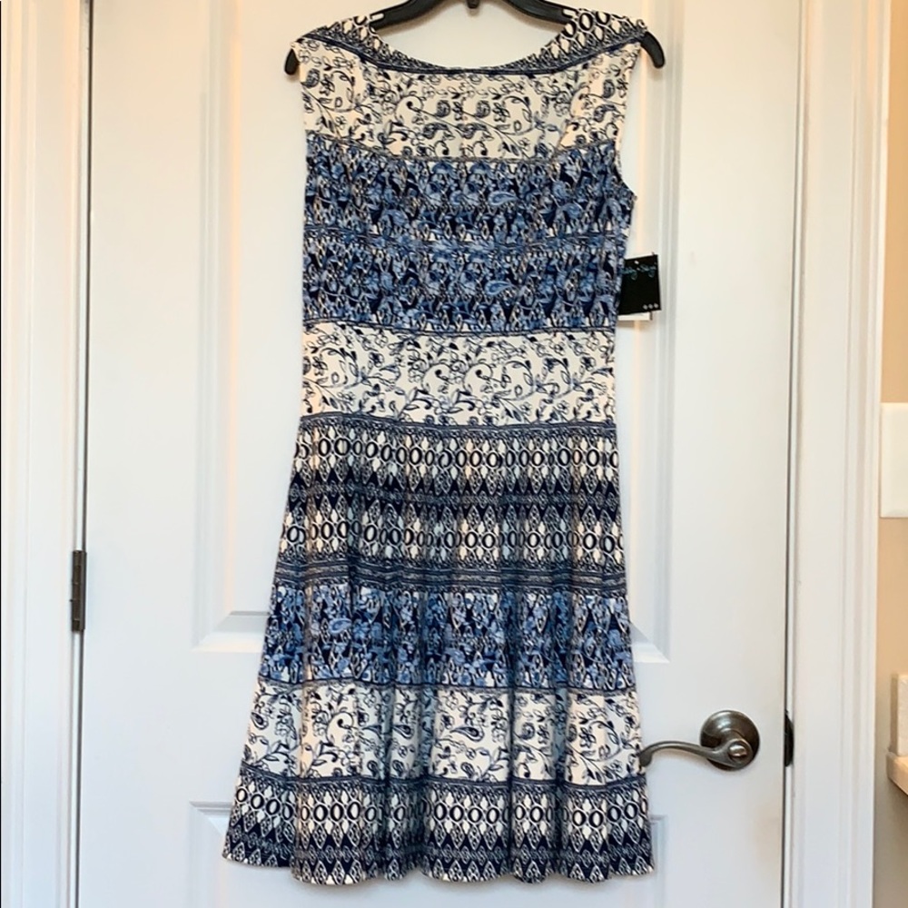 Gabby Skye dress